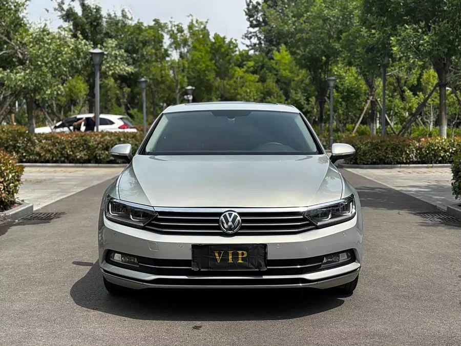 Volkswagen Magotan
