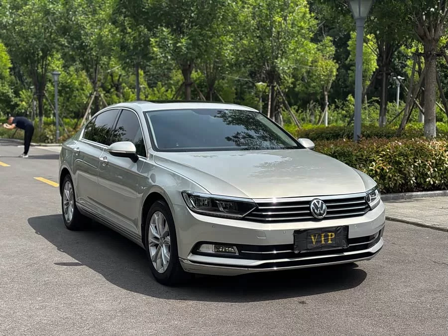 Volkswagen Magotan