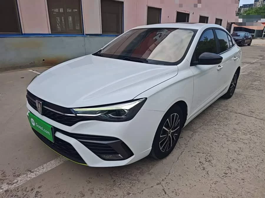 Roewe i5