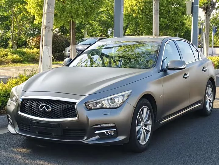 Infiniti Q50L