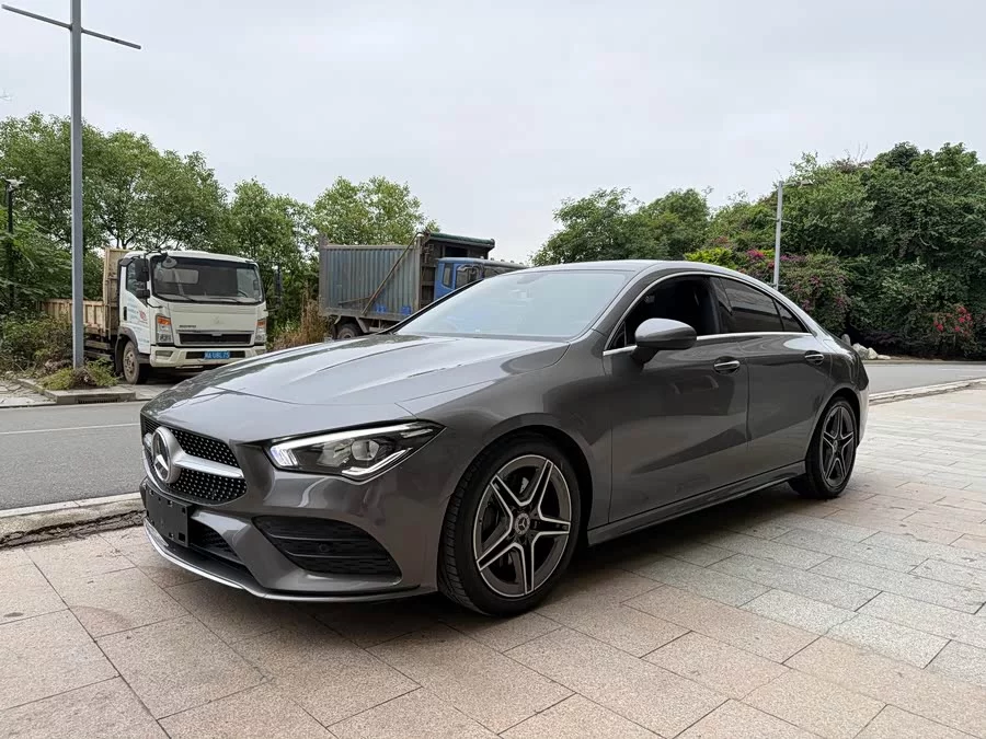 Mercedes-Benz CLA