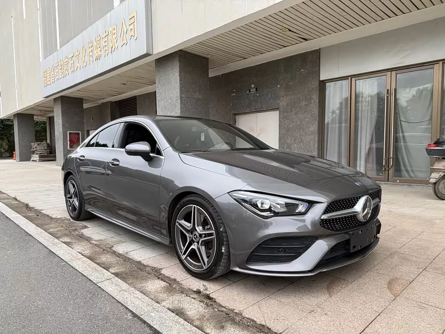 Mercedes-Benz CLA