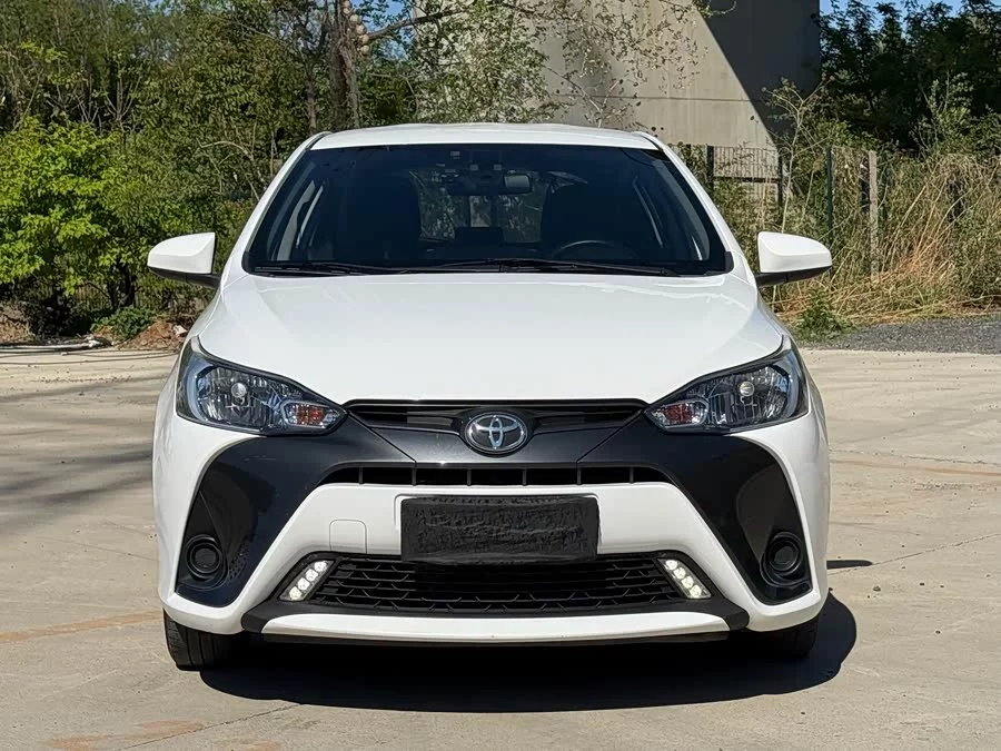 Toyota YARiS L