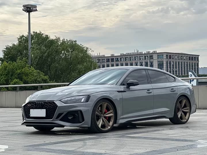 Audi RS 5
