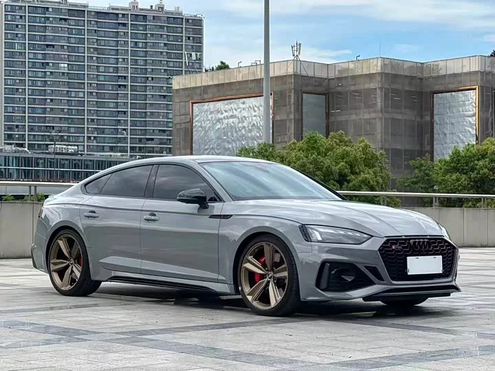Audi RS 5