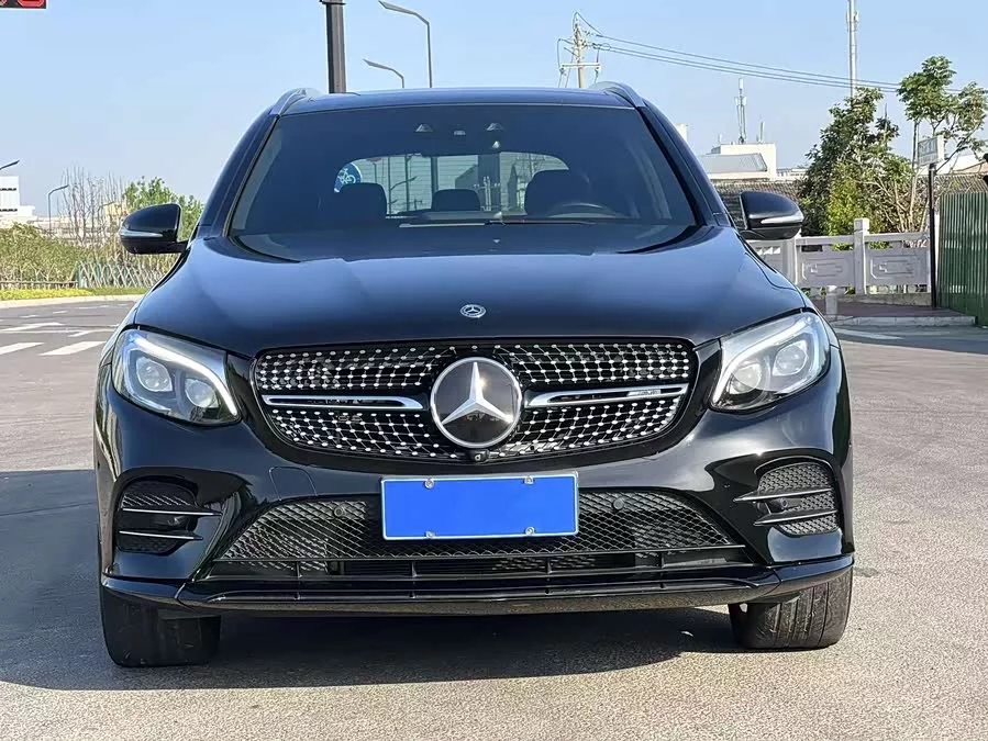 Mercedes Benz GLC AMG