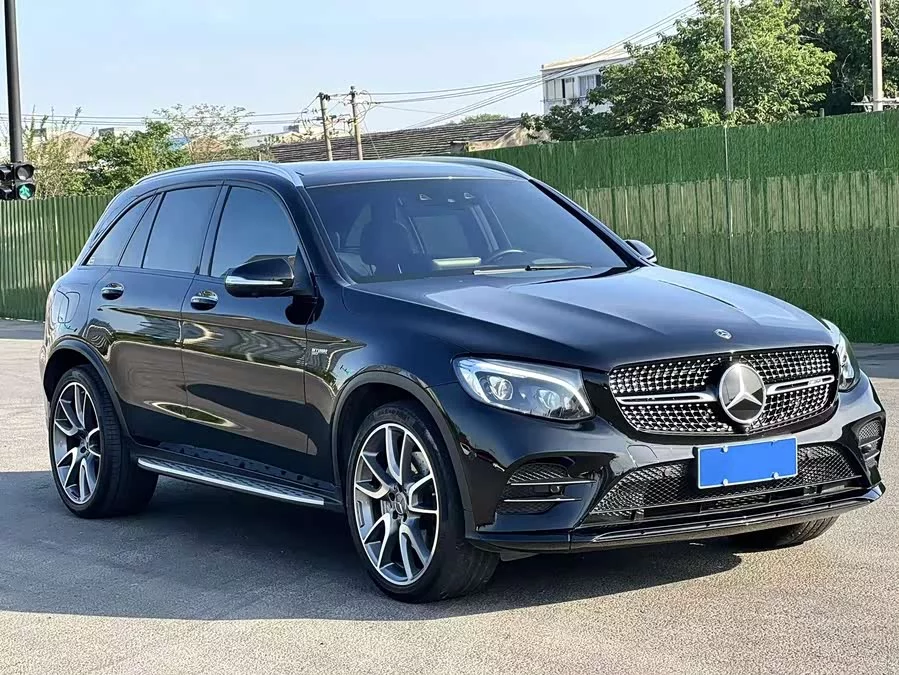 Mercedes Benz GLC AMG
