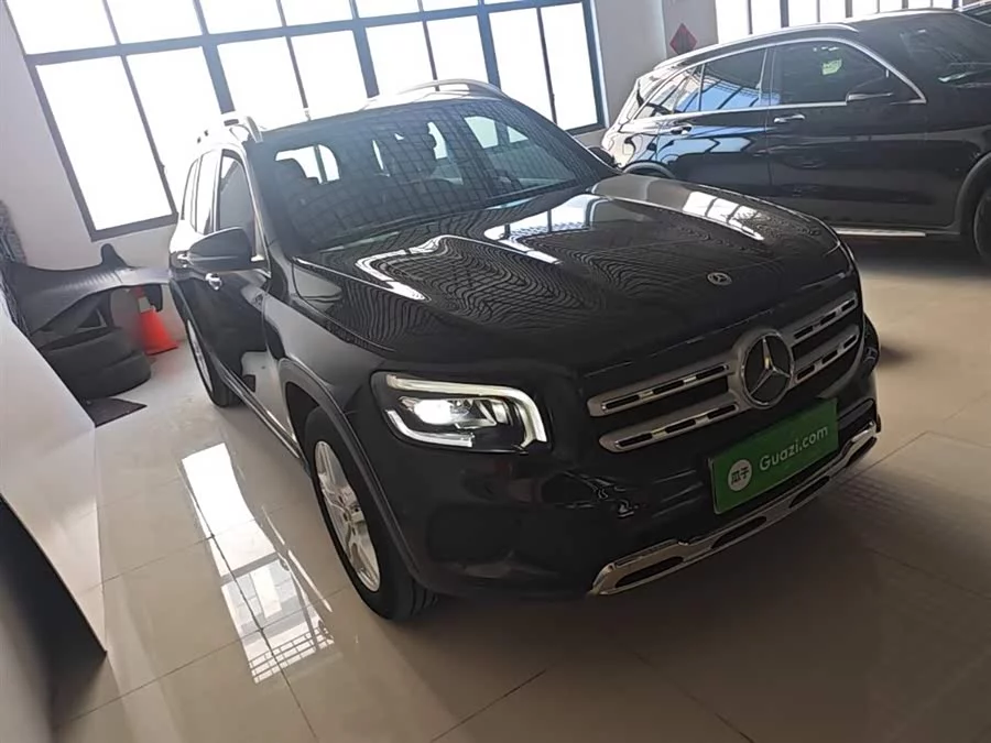 Mercedes Benz GLB