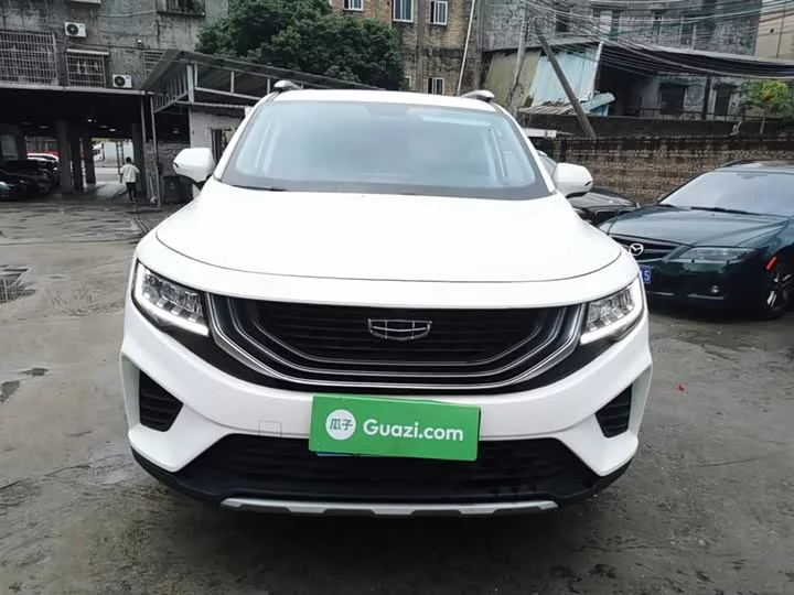 Geely Okavango