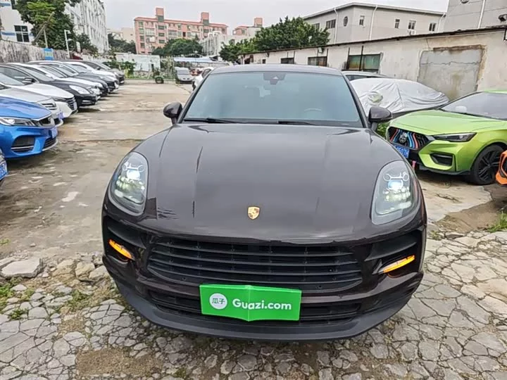 Porsche Macan