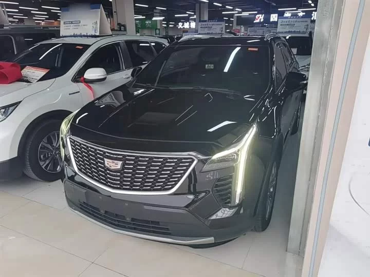 Cadillac XT4