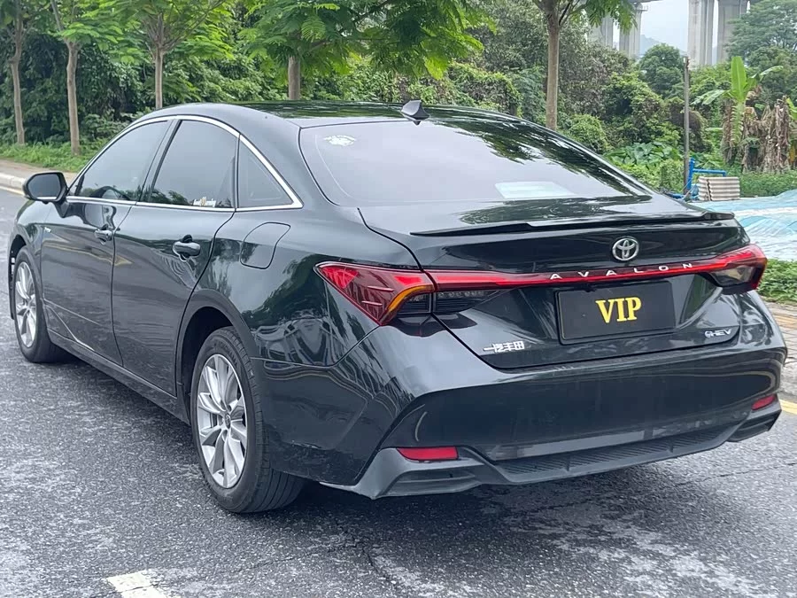 Toyota Avalon