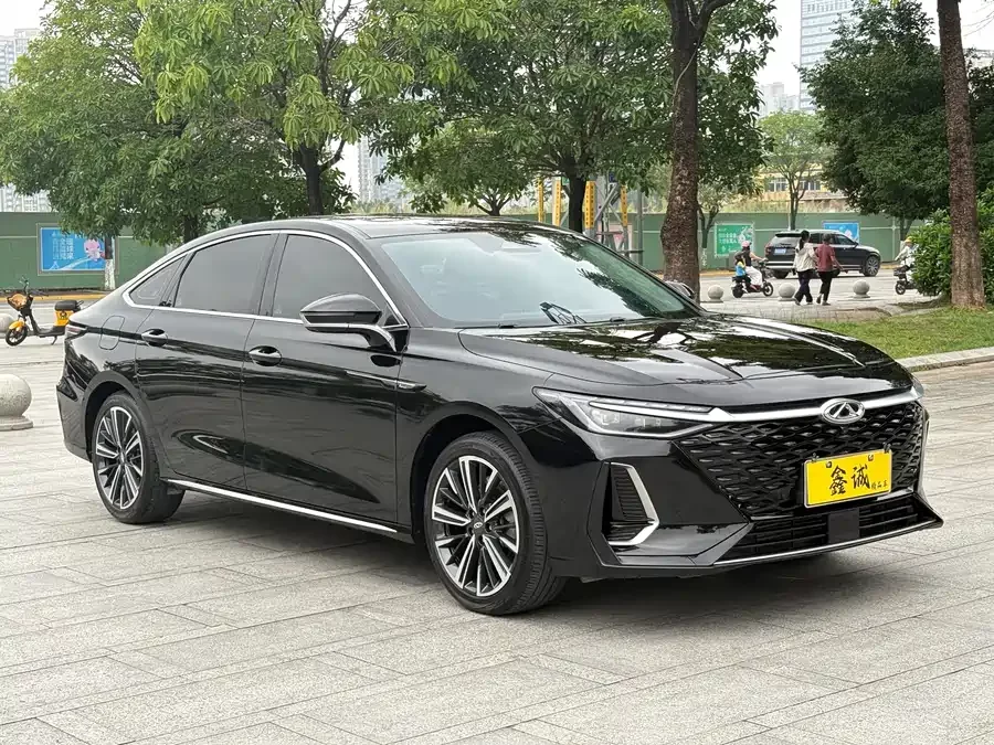 Chery Arrizo 8