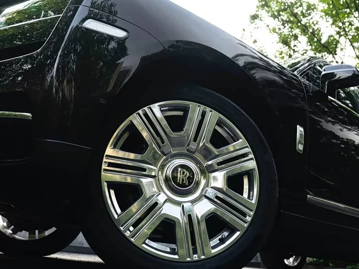 Rolls Royce Cullinan