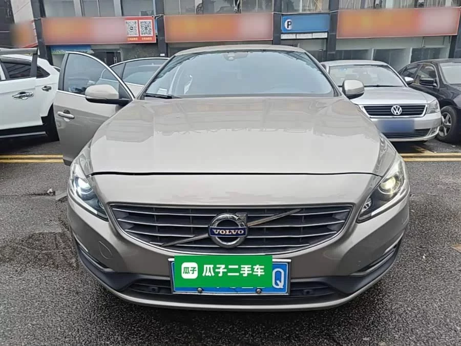 Volvo S60