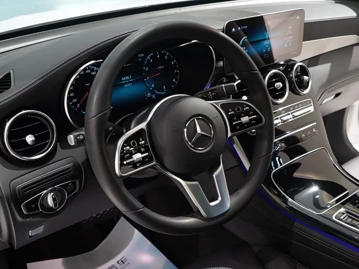 Mercedes-Benz GLC coupe