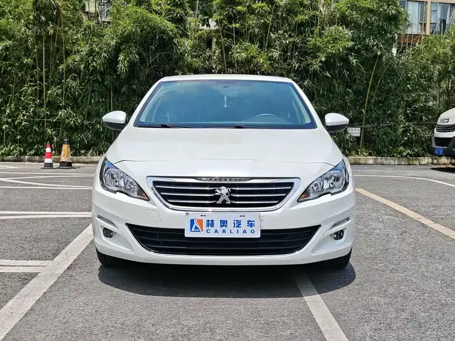 Peugeot 408