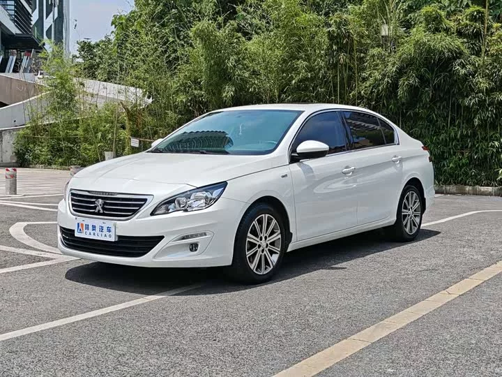 Peugeot 408