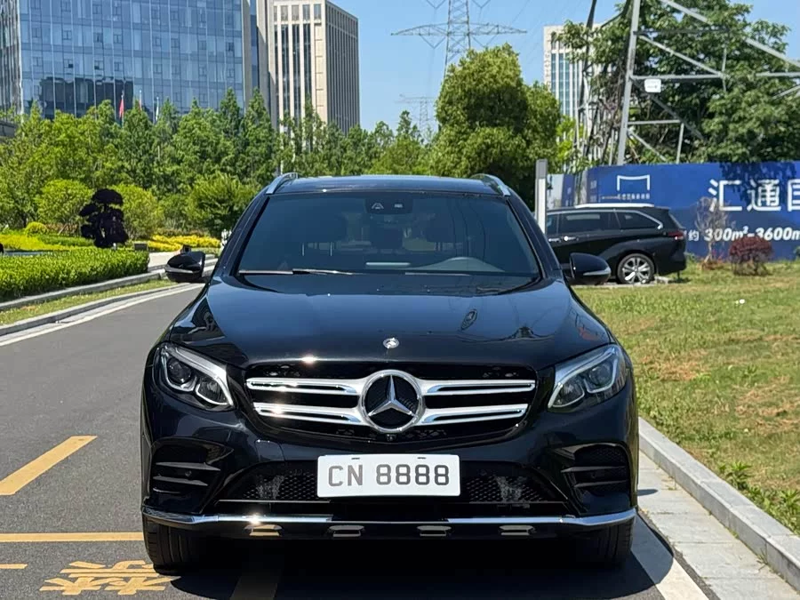 Mercedes Benz GLC