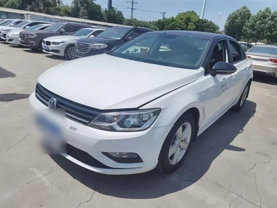 Volkswagen Lingdu
