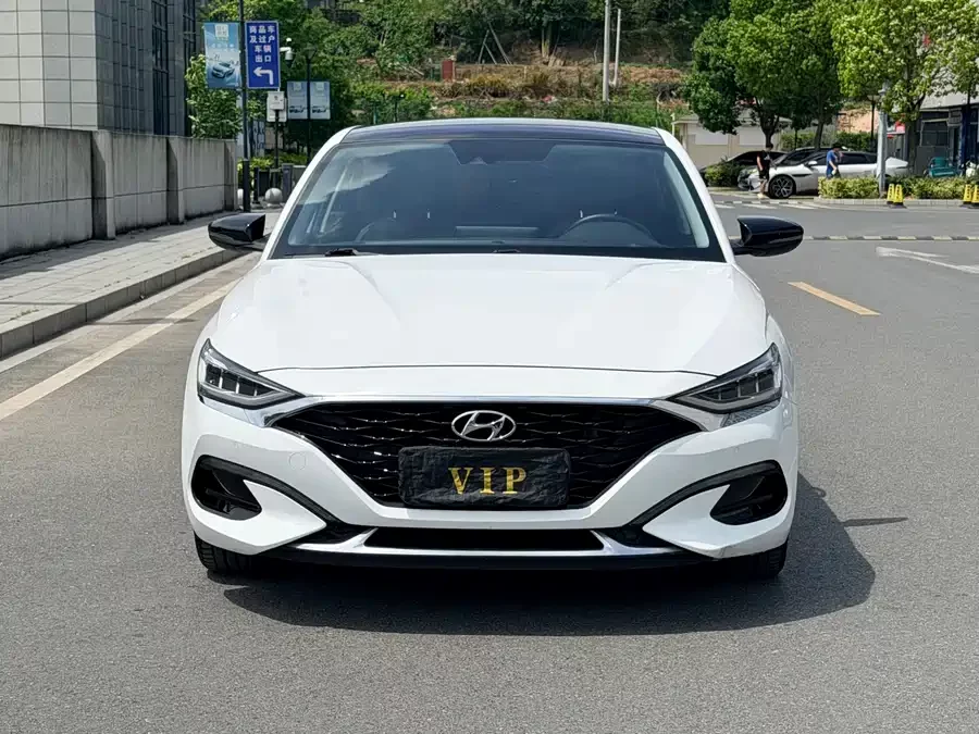 Hyundai Festa
