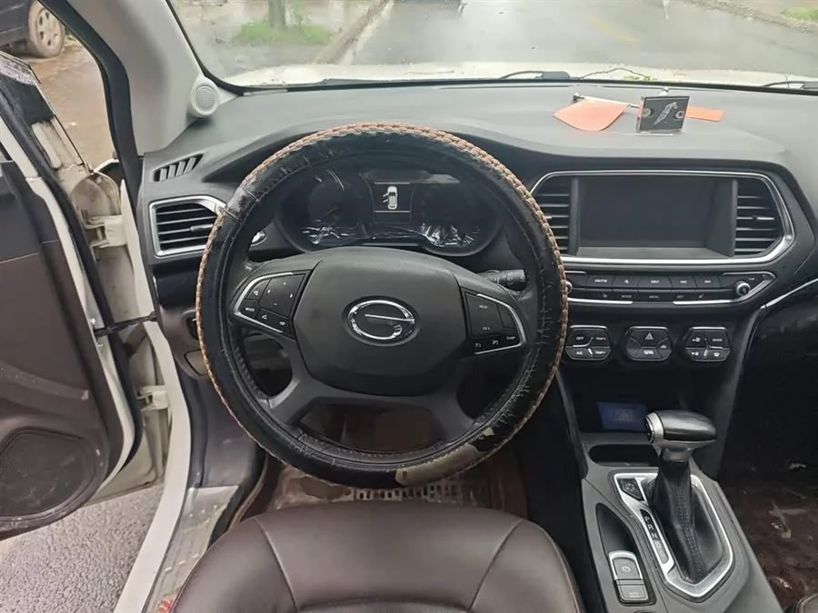 GAC Trumpchi GS4