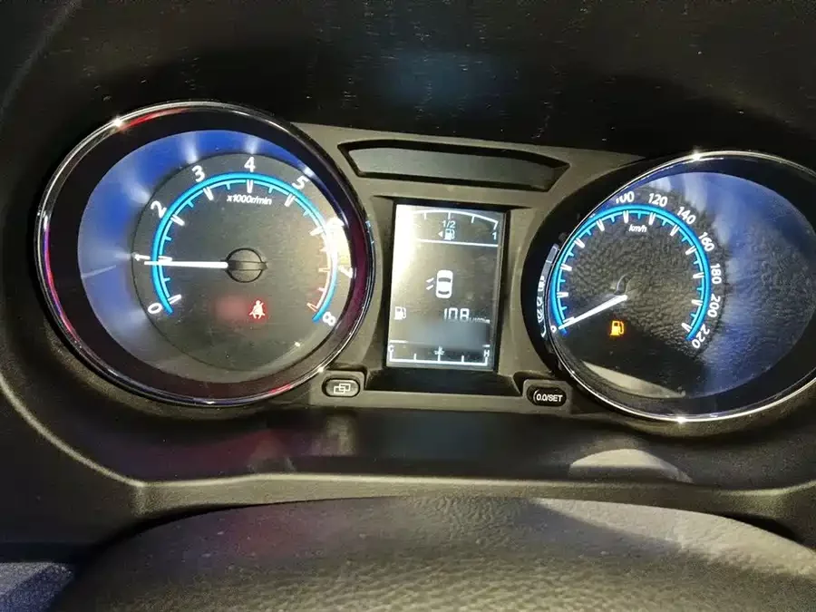 Dongfeng Fengxing F600