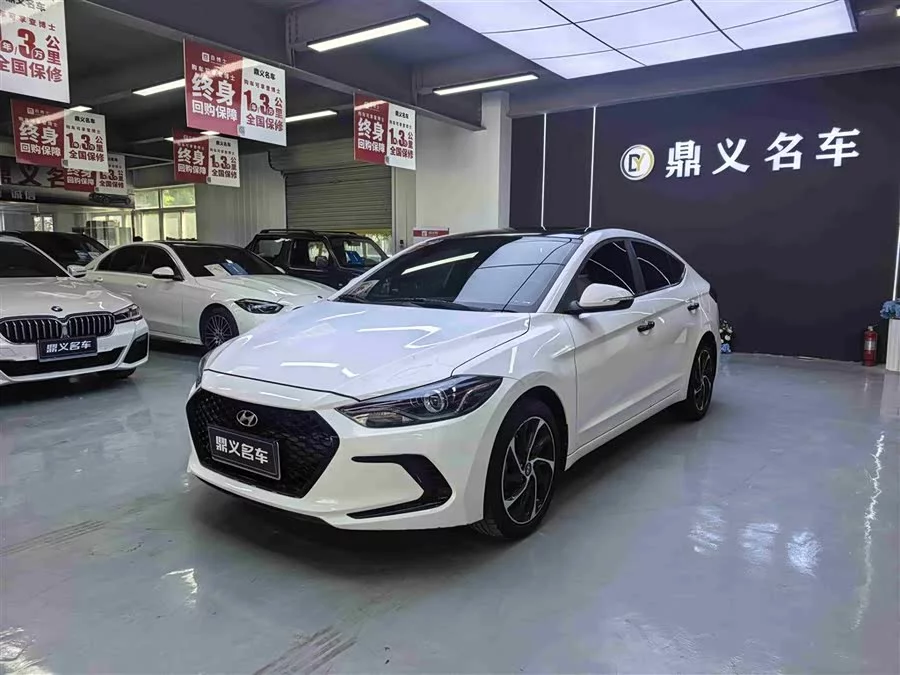 Hyundai elantra