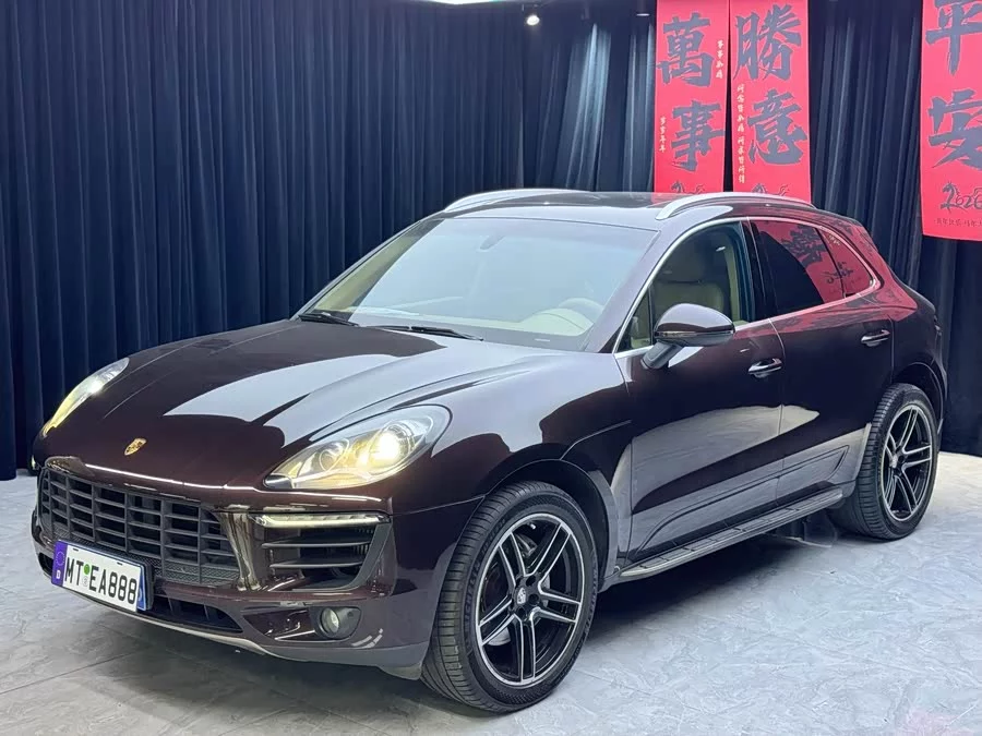 Porsche Macan