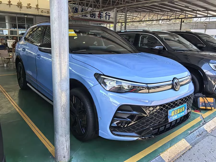 Volkswagen Tiguan L