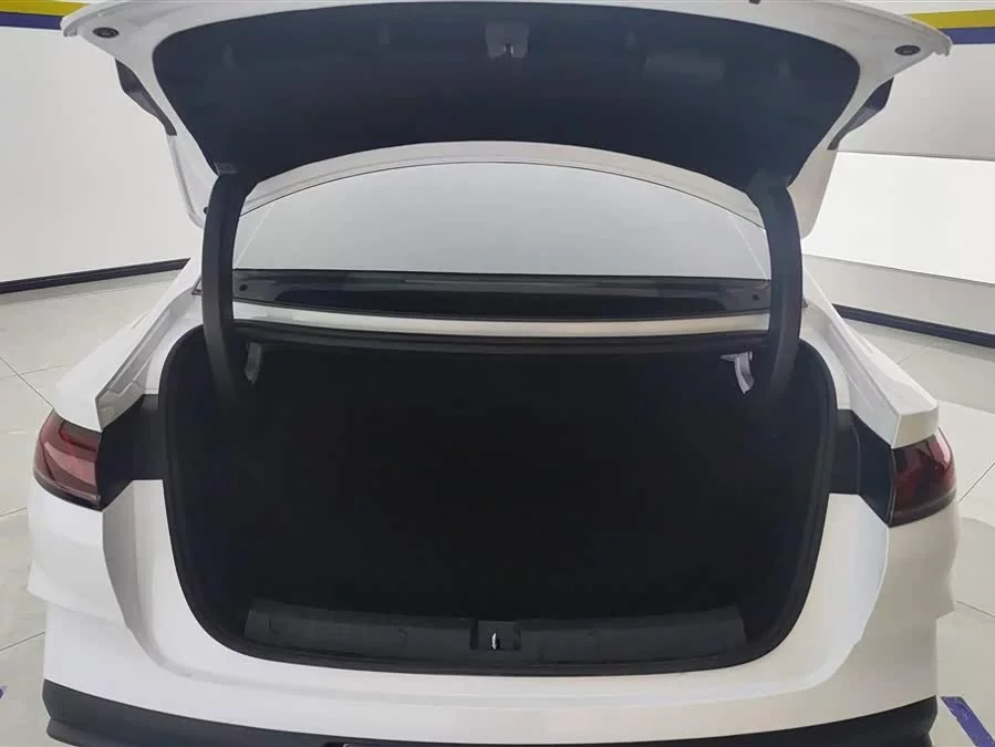 BYD Qin L