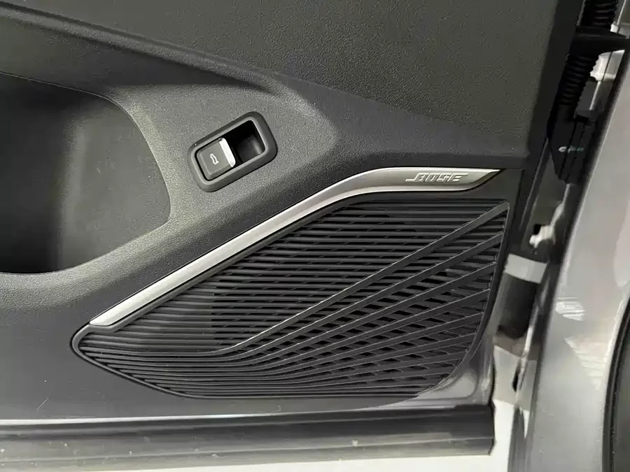 Geely Xingyue L