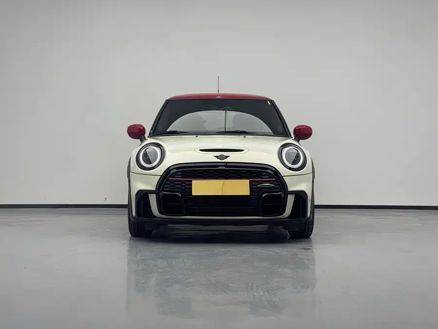 MINI JCW