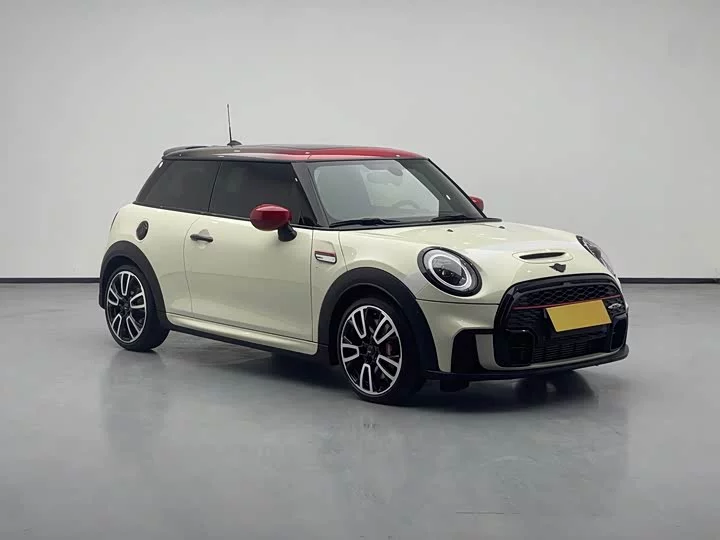 MINI JCW