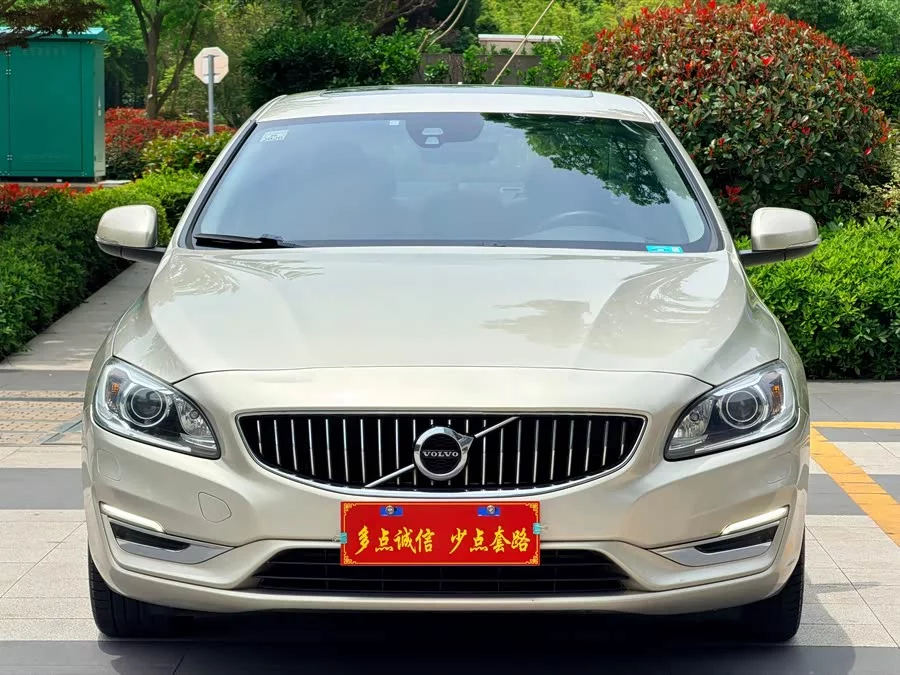 Volvo S60