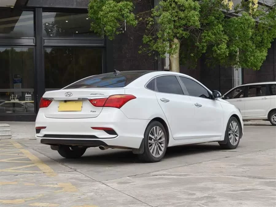 Hyundai Mistra