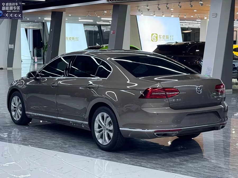 Volkswagen Magotan