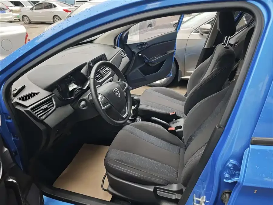 Baojun 310