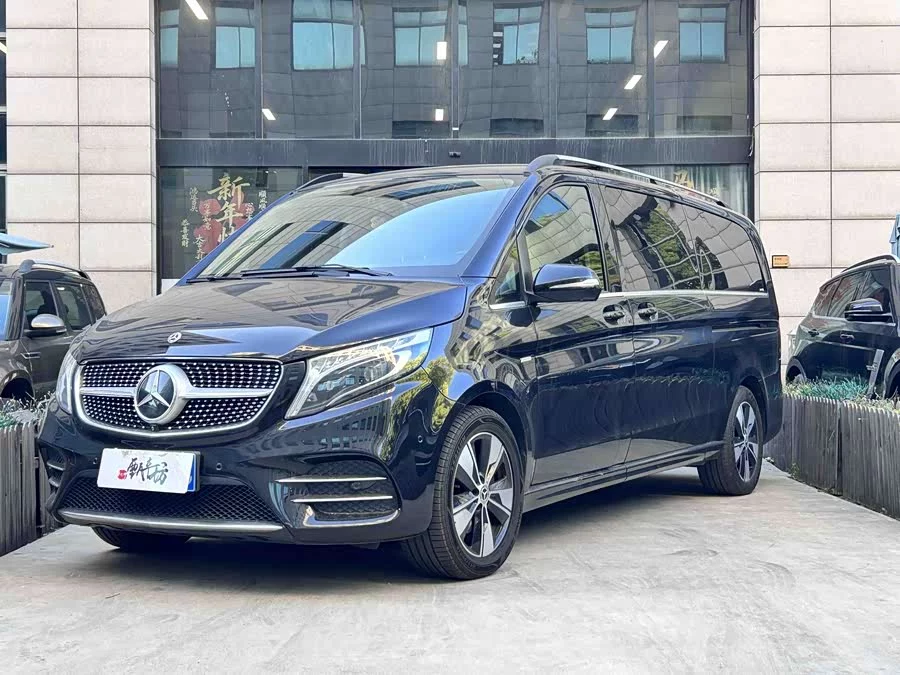Mercedes Benz Class V