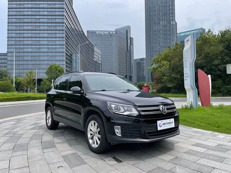 Volkswagen Tiguan