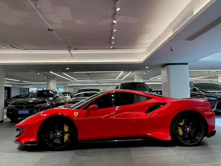 ferrari 488