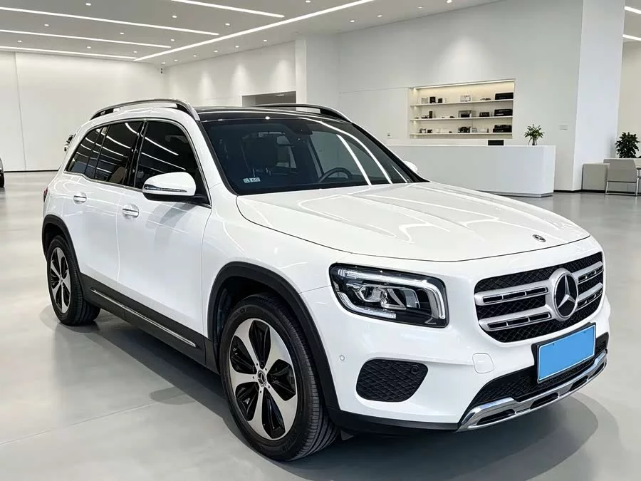 Mercedes Benz GLB
