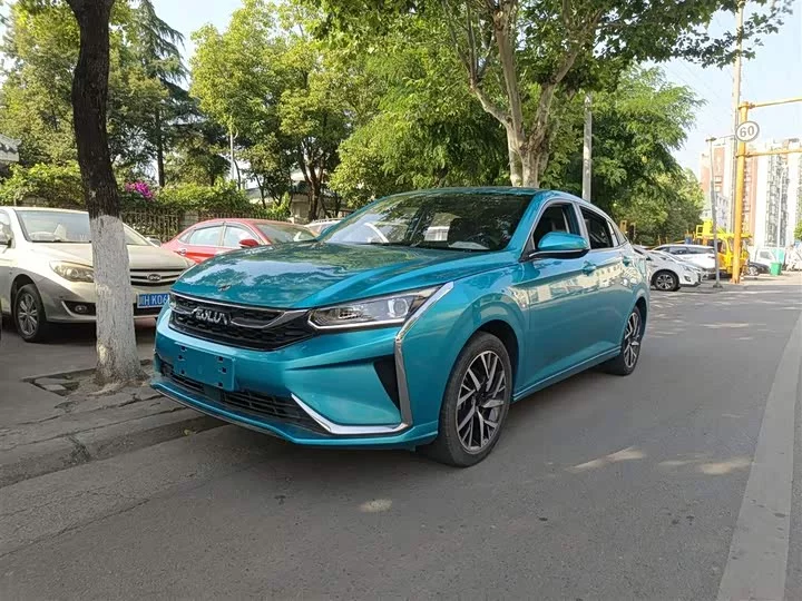 Dongfeng Yixuan