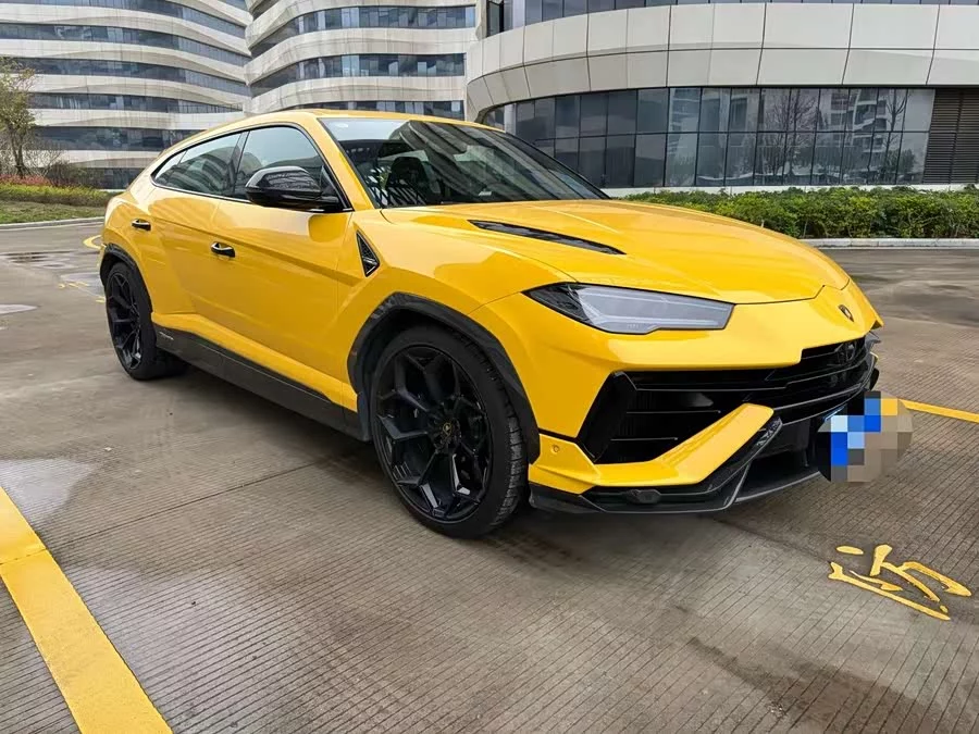 Lamborghini Urus