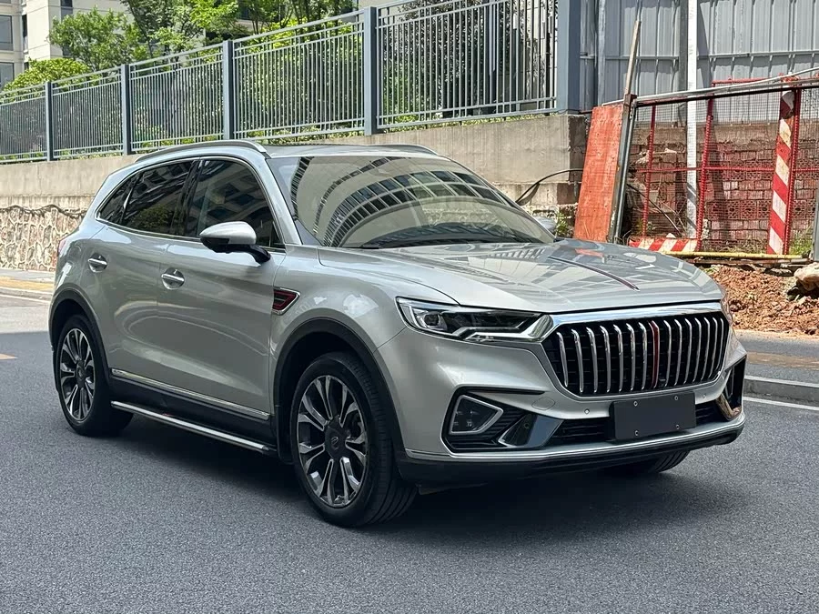 Hongqi HS5