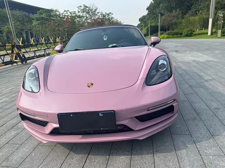 Porsche 718