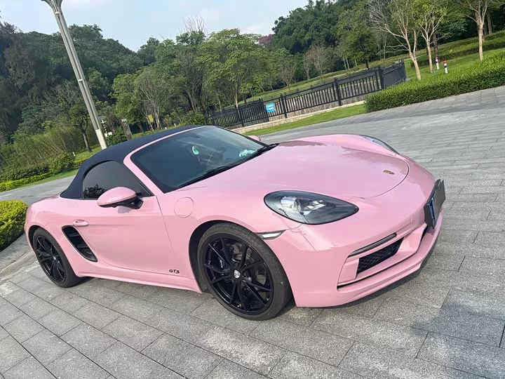 Porsche 718