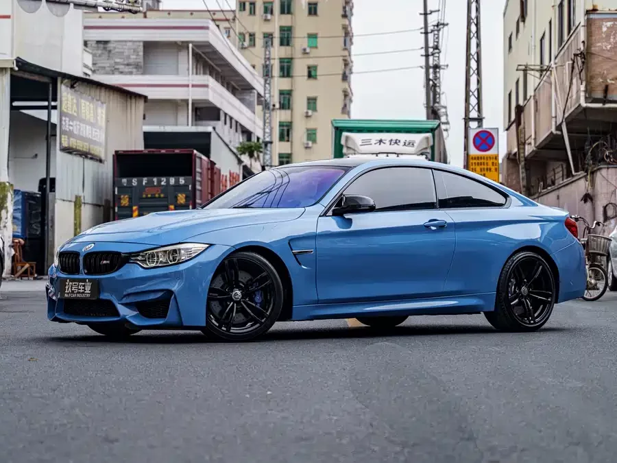 BMW M4