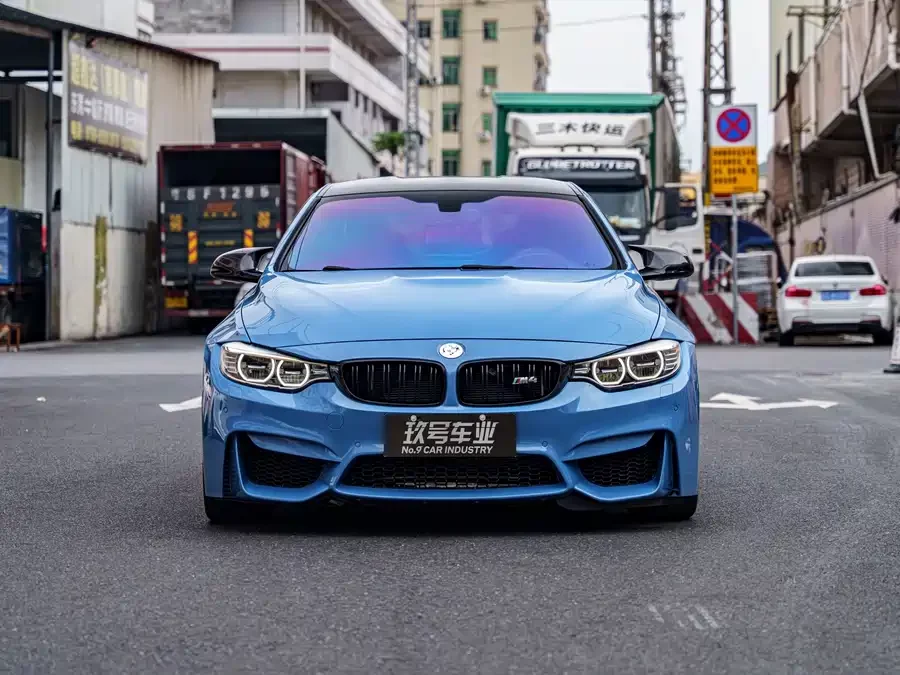 BMW M4
