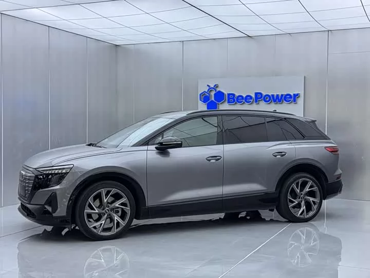 Audi Q5 e-tron